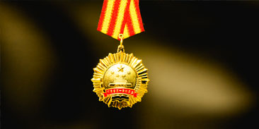 喜報(bào)!我公司砌體班組長梁德才榮獲“河南省五一勞動獎?wù)隆?></a>
			<p>近日，河南省總工會印發(fā)《關(guān)于表彰2021年河南省五一勞動獎和河南省工人先鋒號的決定》, 我公司砌體班組長梁德才榮獲“河南省五一勞動獎?wù)隆?。梁德...</p>
			<a href=