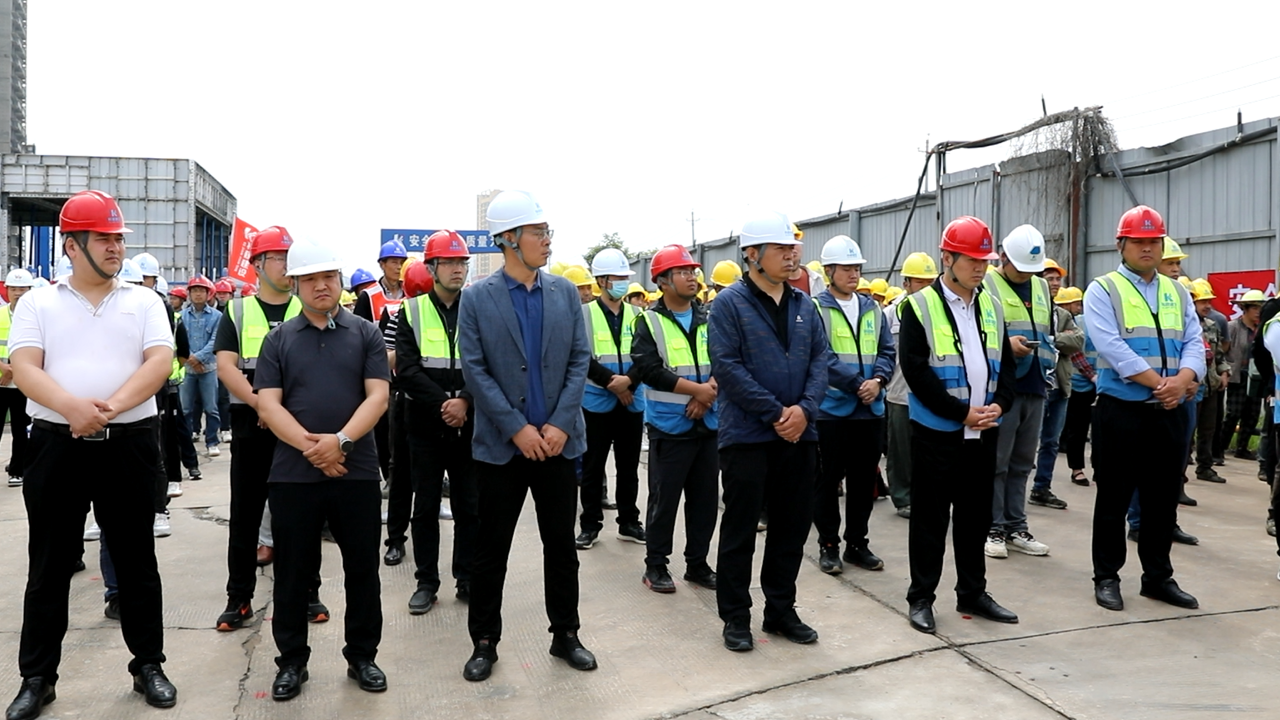 “人人講安全，個個會應急”